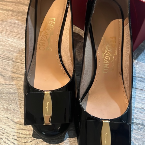 Salvatore Ferragamo - Picture 5 of 8